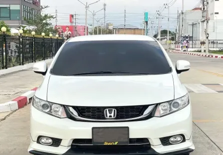 Honda Civic FB 1.8 i-VTEC 2015 รถสวยพร้อมใช้งาน