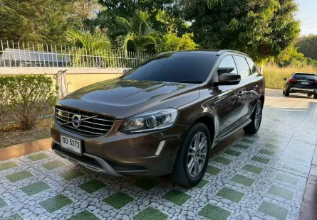 Volvo XC60 2.0 D4 Momentum 4WD 2016 - โอกาสพิเศษ ซื้อสดไม่บวก VAT