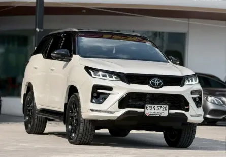 Toyota Fortuner 2.8 GR Sport 2022 ขับเคลื่อน 4WD สุดเท่