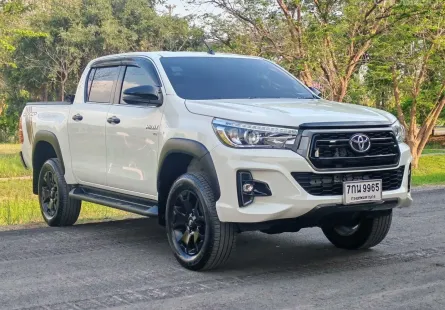 TOYOTA HILUX REVO Rocco 2.8 2WD Double Cab A/T ปี 2018