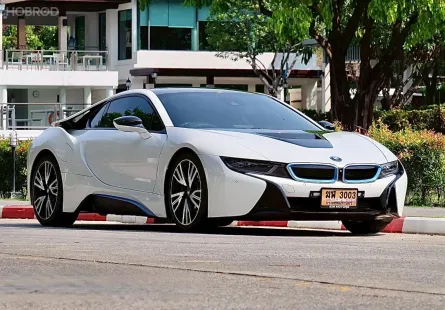 BMW i8 1.5 2015  รถสปอร์ตไฮบริด มือสองราคาดี ไมล์น้อย เจ้าของขายเอง  