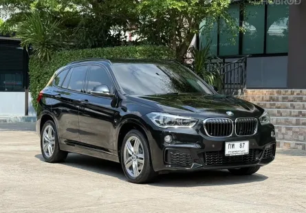 2021 BMW X1 20D MSPORT รถมือเดียวออกป้ายแดง รถวิ่งน้อย เข้าศูนย์ตามระยะ รถไม่เคยมีอุบัติเหตุครับ