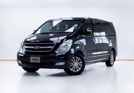 5C624 HYUNDAI H-1 2.5 DELUXE AT 2012