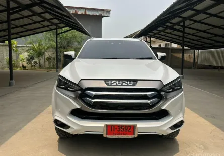 ISUZU MU-X 3.0 ULTIMATE ไมล์ 500 รถใหม่ยังไม่จดทะเบียน