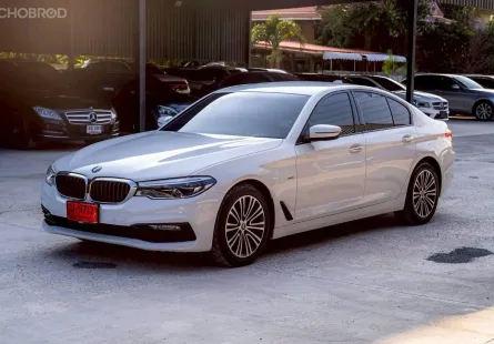 2018 BMW 5 Series 2.0 520d รถเก๋ง 4 ประตู รถสภาพดี มีประกัน