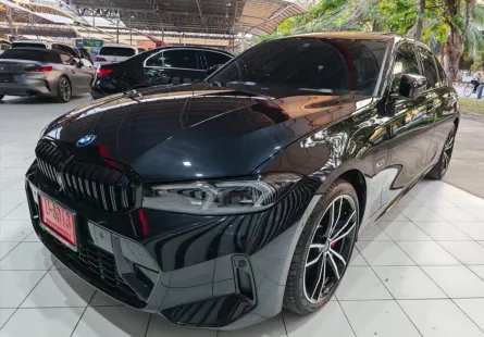 BMW 3 Series 330e 2023 รถสวย Top Option BSI ยาวๆ มือเดียวป้ายแดง 