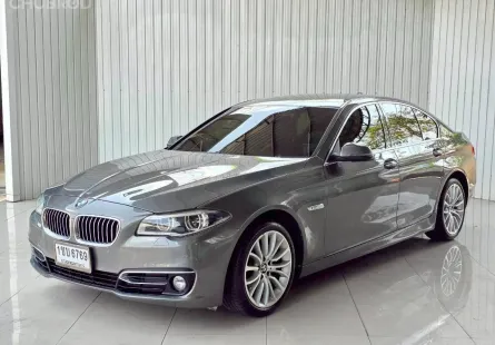 BMW SERIES 5, 528i LUXURY ปี 2014 สีเทา เกียร์ A/T  โฉม F10 ปี10-17