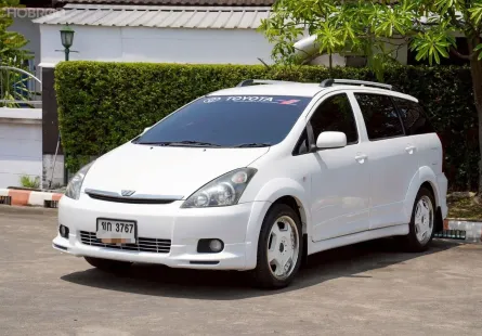 TOYOTA WISH 2.0 Q AT ปี 2004 สีขาว
