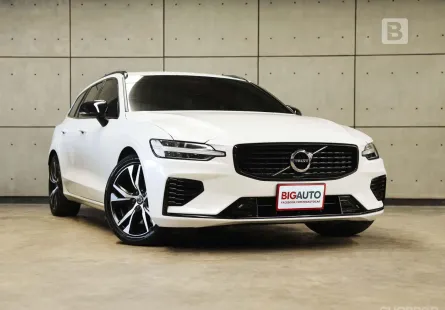 2021 Volvo V60 2.0 Recharge T8 R-Design Expression AWD AT ไมล์แท้ 4 หมื่น ติดฟิล์ม Solar Gard B7419