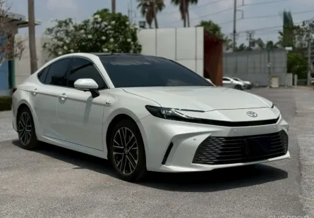 2025 Toyota CAMRY 2.5 HEV Premium Luxury รถเก๋ง 4 ประตู รถบ้านมือเดียว ไมล์น้อย เจ้าของขายเอง  
