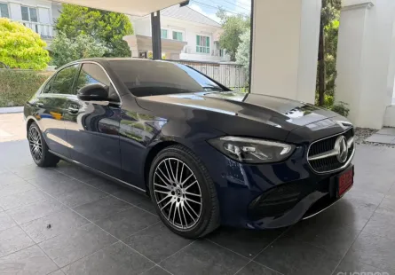Mercedes-Benz C-Class C220d 2022 รถบ้านสวยมาก มือเดียว ป้ายแดง  ขายถูกสุดในตลาด 