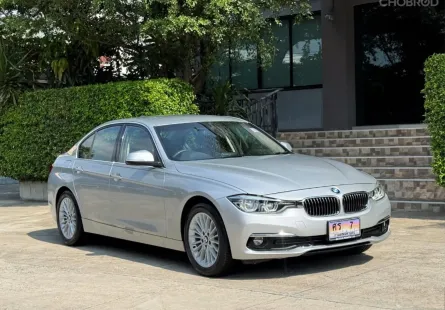 2017 BMW 320D F30 LCI  รถมือเดียวป้ายแดง รถวิ่งน้อย เข้าศูนย์ทุกระยะ รถไม่เคยมีอุบัติเหตุครับ
