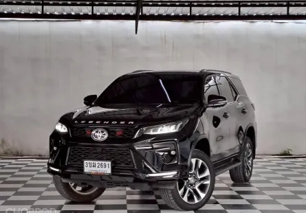 TOYOTA LEGENDER 2.4 V.4WD.BLACK TOP เกียร์อโต้ ปี 2020 จด 2021