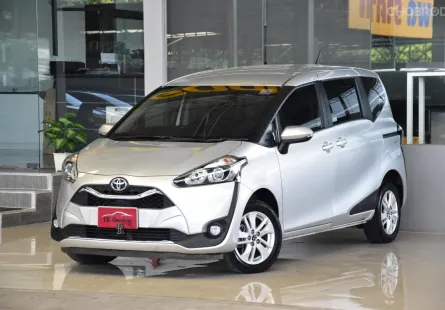 Toyota Sienta 1.5 G ปี 2022 สวยสภาพป้ายแดง ไม่เคยทำสี รถบ้านมือเดียว ไมล์น้อย4x,xxxโล ออกรถ0บาท