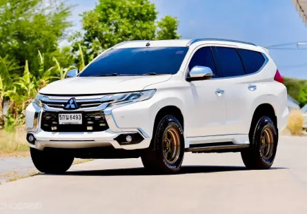 Mitsubishi Pajero Sport 2.5 ปี 2015 SUV สุดแกร่งสภาพเยี่ยม
