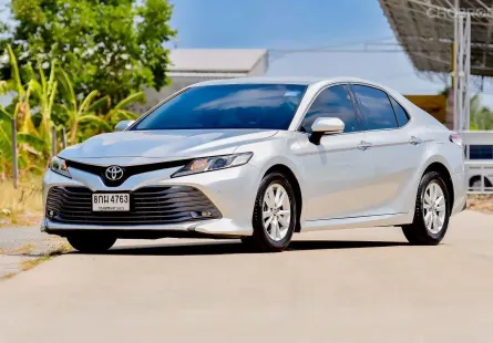 Toyota Camry 2.0 G 2019 รถยนต์หรู สภาพเยี่ยม