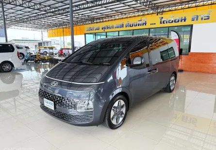 Hyundai Staria 2.2 SEL 2022 รถตู้พรีเมี่ยม 11 ที่นั่ง ราคาพิเศษสุดคุ้ม