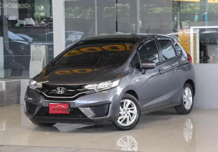 Honda JAZZ 1.5 V+ ปี 2015 รถบ้านมือเดียว ใช้น้อย8x,xxxโล เข้าศูนย์ตลอด ไม่เคยติดแก๊ส ออกรถ0บาท