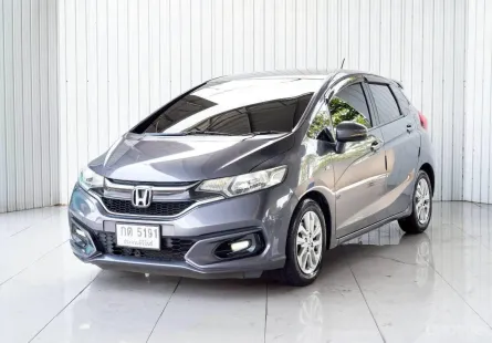 Honda Jazz 1.5 i-VTEC V+ ปี 2017 รถสวย สภาพดี