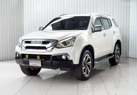 รถยนต์ Isuzu MU-X 1.9 ปี 2017 สีขาว สภาพดี