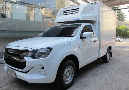2024 ISUZU DMAX SPARK 3.0 S เกียร์ธรรมดา รถตู้เย็น