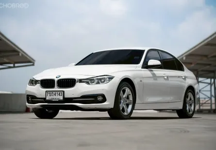 BMW 320d Sport (F30) ปี 2016  อัตราเร่งดี แรงบิดมาไว ขับสนุก ขับทางไกล ประหยัดน้ำมัน