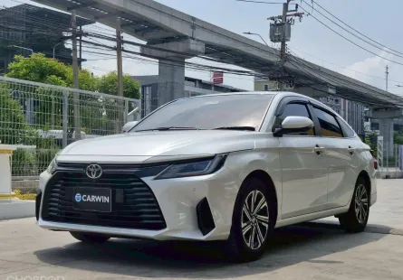 2024 Toyota Yaris Ativ 1.2 Premium Luxury รถเก๋ง 4 ประตู 