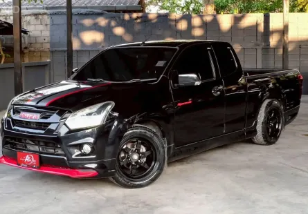 ISUZU DMAX X-Series 1.9 BLUE POWER Space Cab ตัวZ M/T ปี2016(จดทะเบียน2017) สีดำ