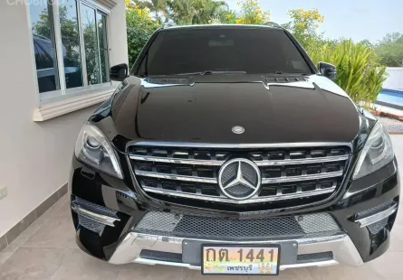 รถ SUV Mercedes-Benz ML-Class ML250 CDI 2014 ไมล์น้อย สภาพเยี่ยม
