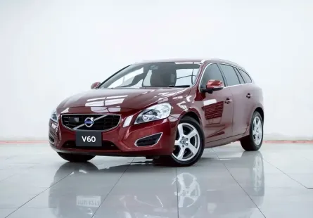2B390 VOLVO V60 1.6 DRIVE AT 2013