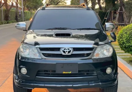 Toyota Fortuner 3.0 V ขับ4 ปี 2007 รถมือสองสภาพดี