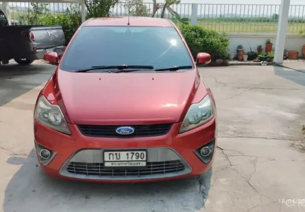 2012 Ford FOCUS 2.0 Sport รถเก๋ง 5 ประตู 