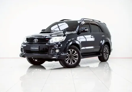 4B251 TOYOTA FORTUNER 3.0 V TRD SPORTIVO 4WD AT 2015