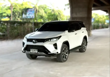 2024 Toyota Fortuner 2.4 Legender BLACK TOP ขับ2 รถสวจัดมือเดียว 