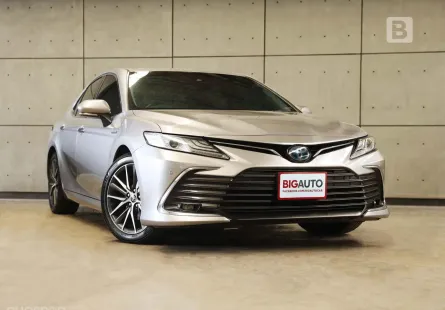 2022 Toyota CAMRY 2.5 HEV Premium Sedan AT ไมล์แท้ 8 หมื่น รับประกันตัวรถ 5 ปี 150,000 KM B5003