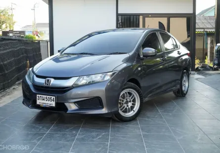 2014 Honda CITY 1.5 i-VTEC รถเก๋ง 4 ประตู ออกรถง่าย