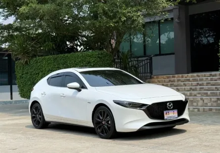 2022 MAZDA 3 2.0SP รุ่นพิเศษ 100th Anniversary รถมือเดียว 30,000 กม สภาพป้ายแดง ไม่มีอุบัติเหตุครับ