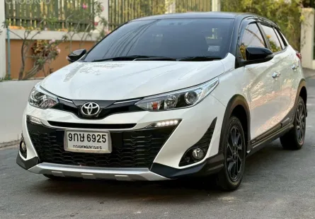 2020 Toyota YARIS 1.2 High Cross Hatchback 