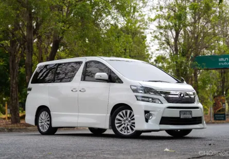 Toyota Vellfire 2.4 ปี 2014 สภาพดีพร้อมใช้งาน 