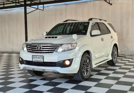 TOYOTA FORTUNER 3.0 V.4WD.TRD-4 CHAMP เกียร์ออโต้ ปี 2013 จด 2014