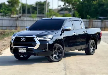 TOYOTA HILUX REVO 2.4 4door/เตี้ย/AUTO ปี 2022 สีดำ