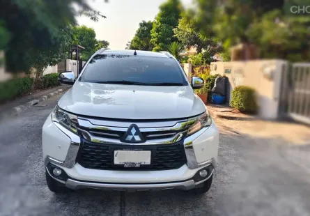 Vายรถบ้านปาเจโร่ 2015 เจ้าของขายเอง