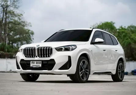 BMW X1 sDrive20i M Sport U11 ปี 2023 SUV ไซส์เริ่มต้น ออฟชั่นเต็มเครื่อง วารันตี/BSI อยู่ครบ