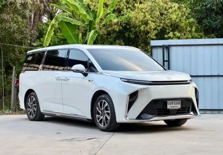 MG Maxus 9 90 kWh X LUXURY 2024 รถบ้านมือสอง ใช้งานน้อย 