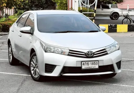 Toyota Corolla Altis 1.8 ปี 2015 รถมือสองสภาพดี ราคาถูก 