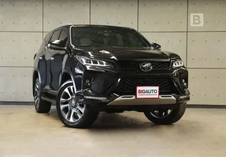 2023 Toyota FORTUNER 2.8 Legender SUV AT ไมล์แท้ 7 หมื่น รับประกันตัวรถ 5 ปี 150,000 KM B674
