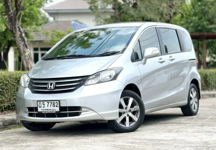 2010 Honda Freed 1.5 E Wagon 