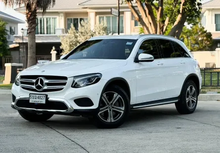 2019 Mercedes-Benz GLC-Class 2.0 GLC220d SUV ออกรถง่าย. 