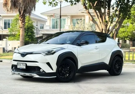 Toyota C-HR 1.8 HV 2019 รถ SUV Hybrid สุดประหยัด รถบ้านมือเดียว ไมล์แท้  