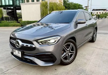 Mercedes-Benz GLA200 AMG 2023